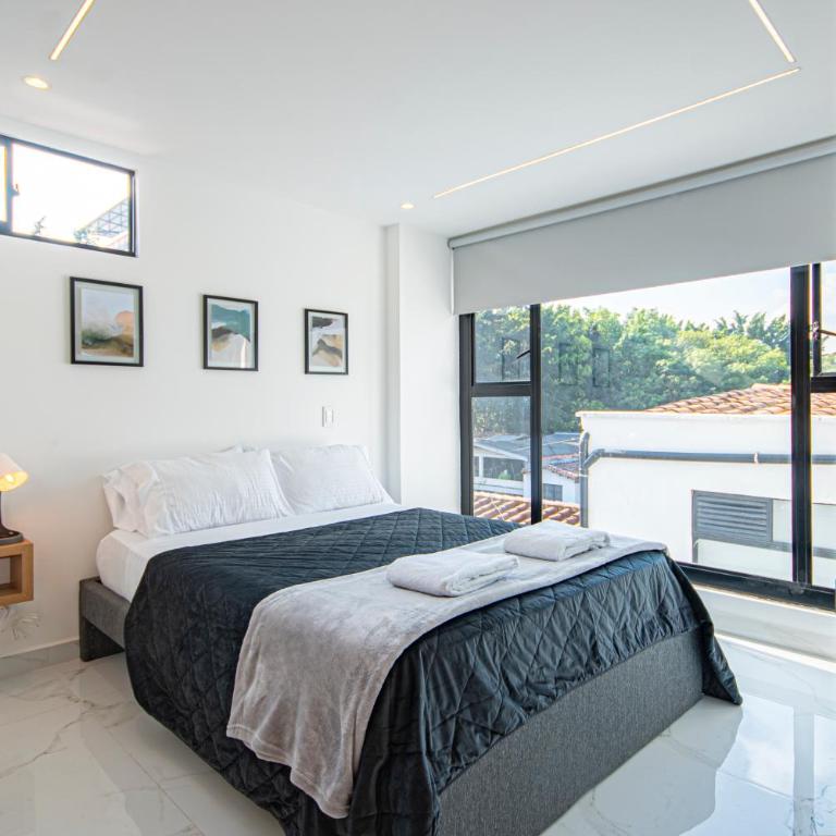 Cozyhomesco 1 - Two-Bedroom Apartment - 2