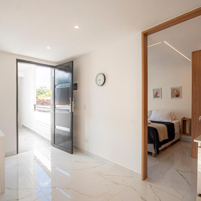 Cozyhomesco 1 - Two-Bedroom Apartment - 7