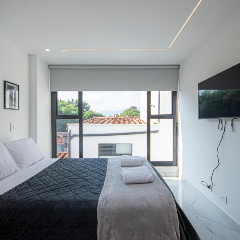 Cozyhomesco 1 - Two-Bedroom Apartment - 18