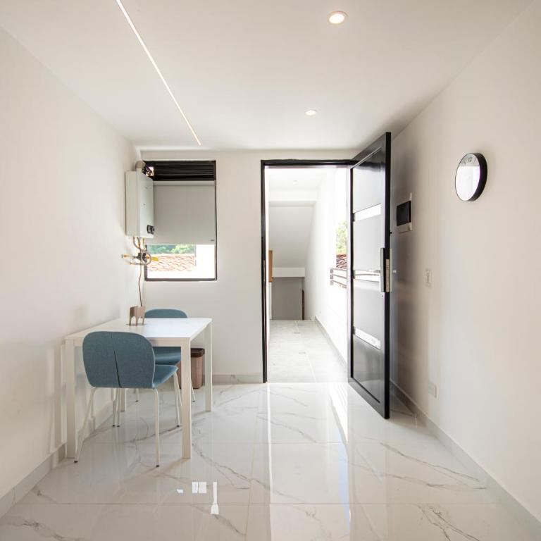 Cozyhomesco 1 - Two-Bedroom Apartment - 19