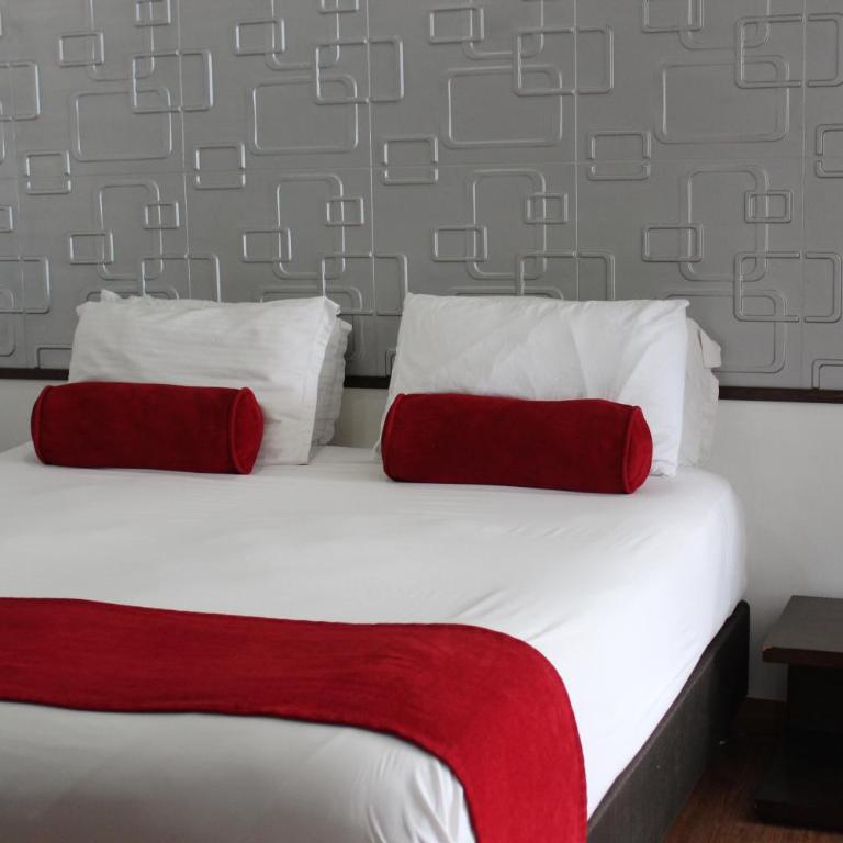 Hotel Florencia Plaza Poblado - Large Double Room - 2