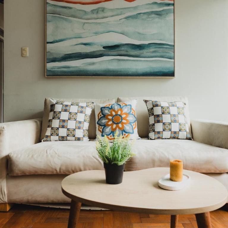 Galvez 3 Dormitorios by Casa Miraflores - Wifi Washer Hot Water - Three-Bedroom Apartment - 2