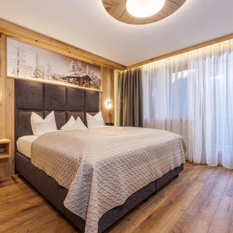 Hotel Ländenhof Superior - Doppelzimmer mit Balkon - Kategorie B - 5