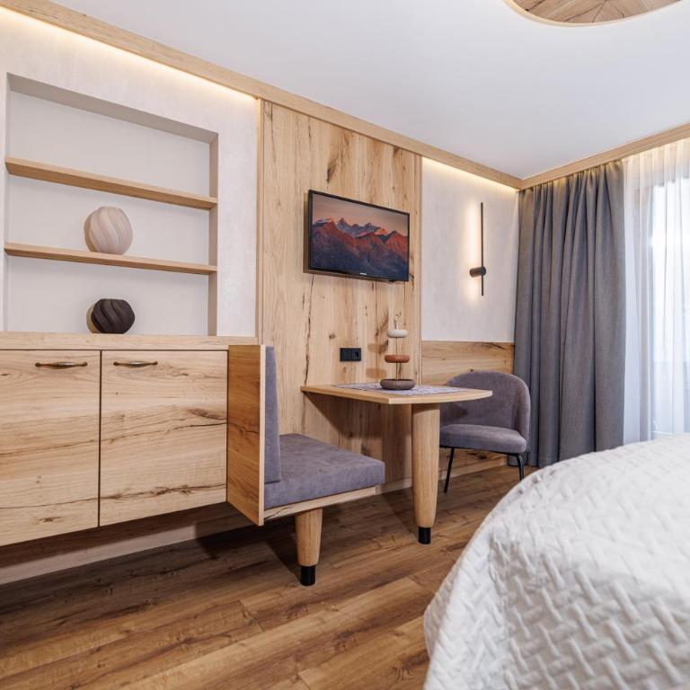 Hotel Ländenhof Superior - Doppelzimmer mit Balkon - Kategorie B - 14