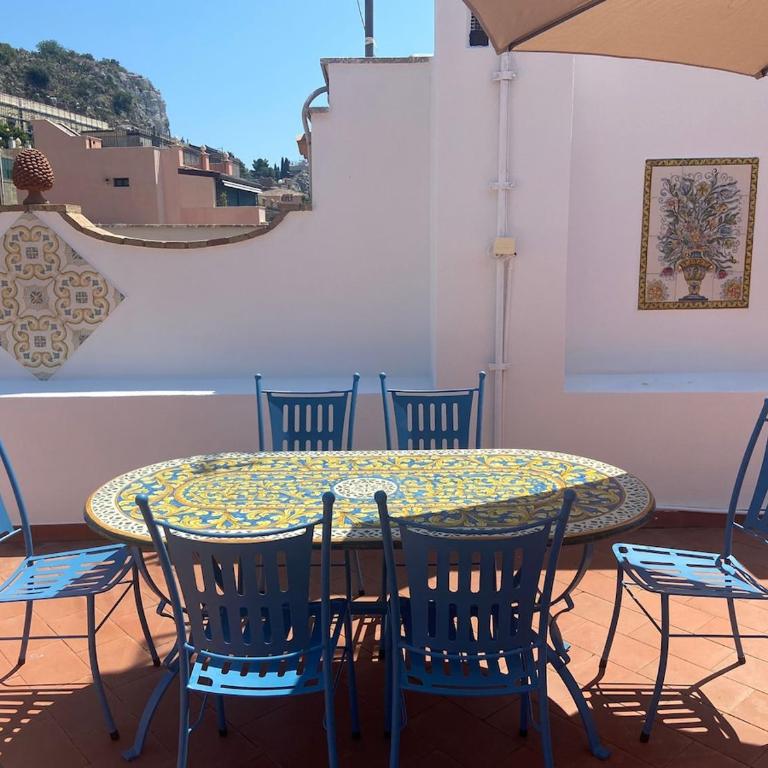 Casa Aragona in the heart of Taormina - Two-Bedroom Apartment - 27