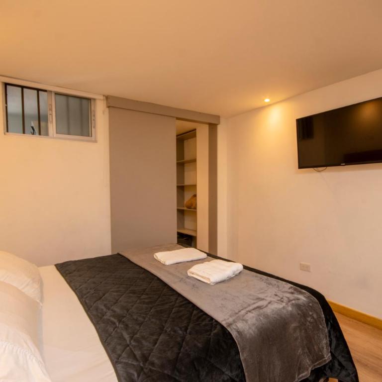 CozyHomesco - Two-Bedroom Apartment - 7