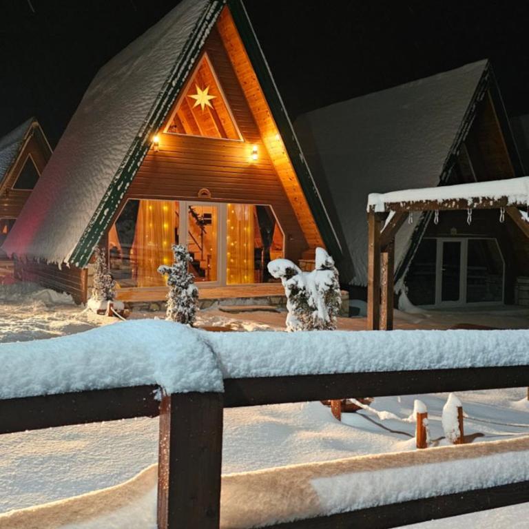 Durmitor's hug - Two-Bedroom House - 1