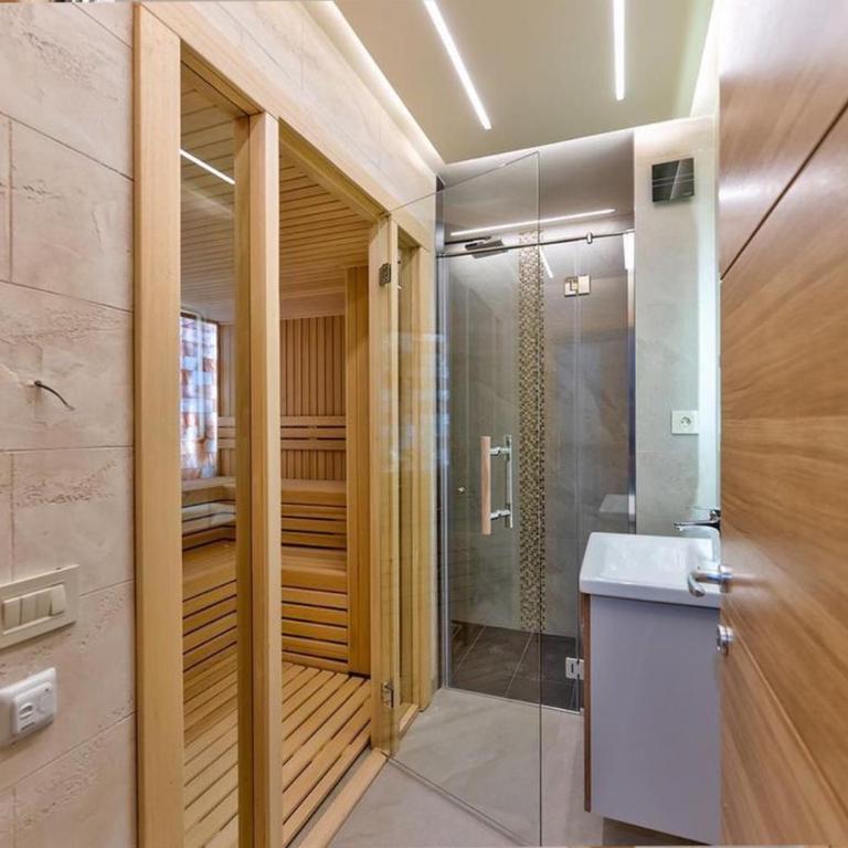 Zlatibor Villa, Sauna, Free Parking near Lake and Ski Center - Apartment with Sauna - 3