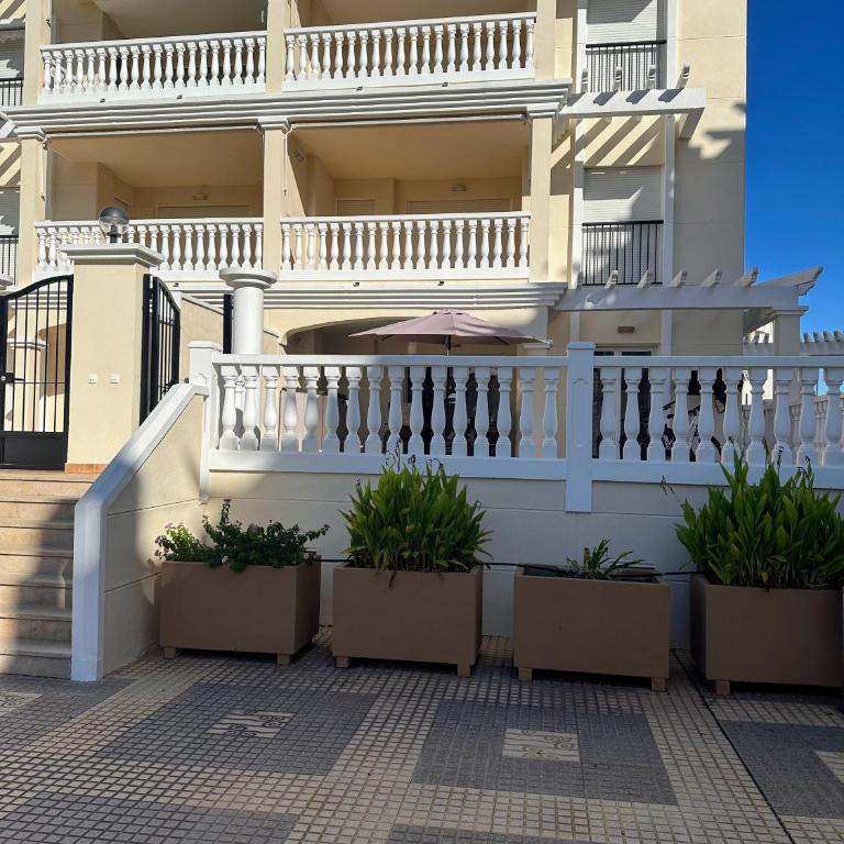 Schöne Unterkunft mit Pool und Terrasse. - Apartamento de 2 dormitorios - 10
