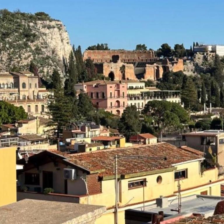Casa Amelia - Charme in Taormina - Two-Bedroom House - 63