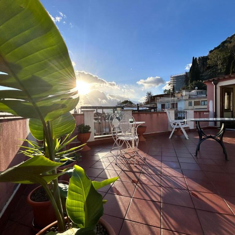 Casa Amelia - Charme in Taormina - Two-Bedroom House - 73