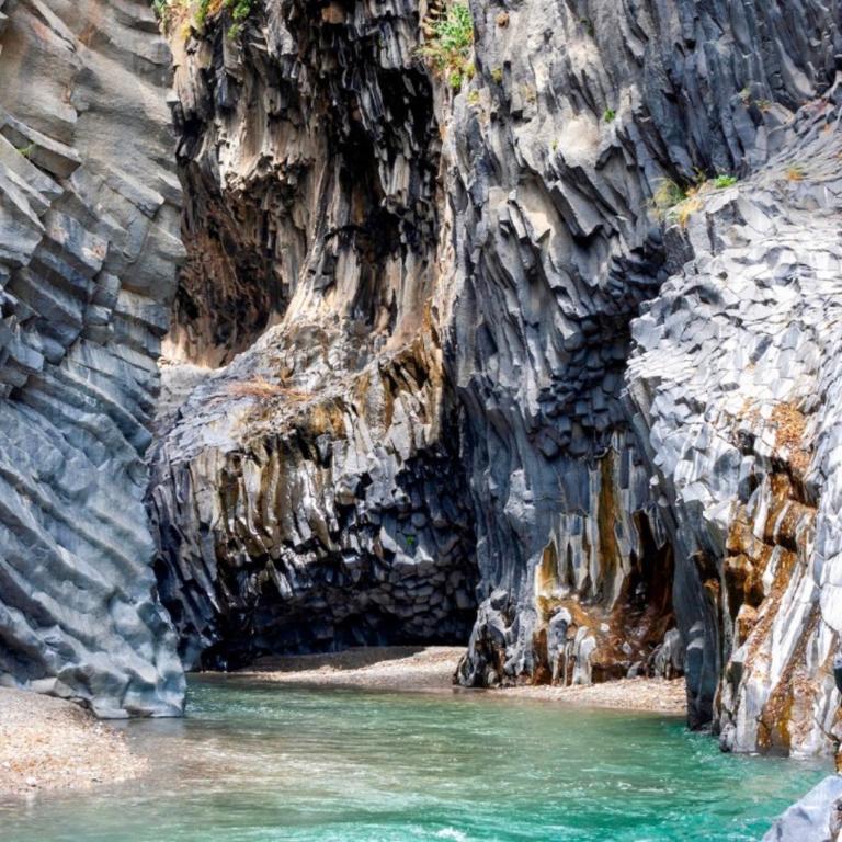 Casa Amelia - Charme in Taormina - Two-Bedroom House - 80