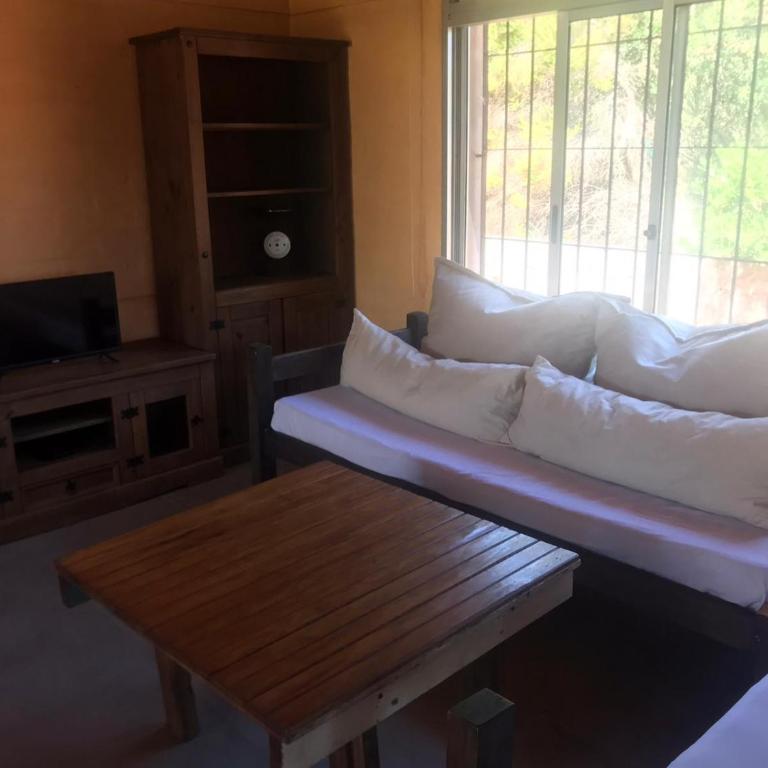 Casa amplia y luminosa a 3 cuadras de la playa - Three-Bedroom House - 3