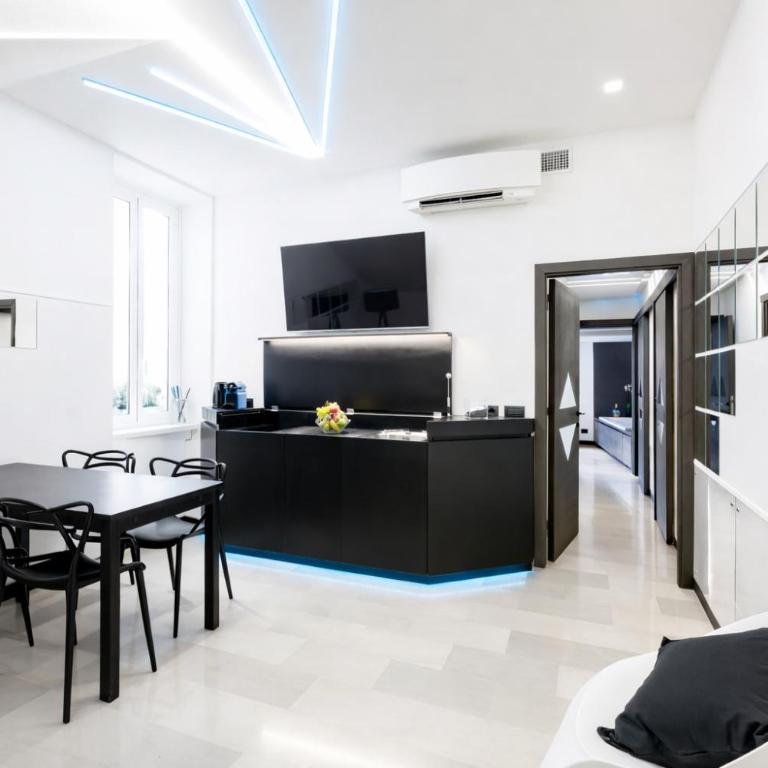 LUX- Spanish Steps 60A Exclusive Suite Apartment - Penthouse Apartment - 29
