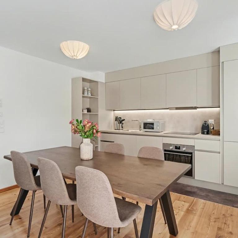 ST MORITZ Comfort and space for families, 3 bedrooms and garden - Apartment mit 3 Schlafzimmern - 14