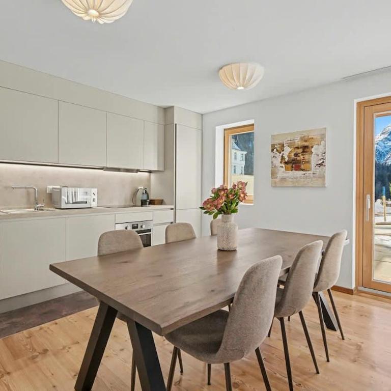 ST MORITZ Comfort and space for families, 3 bedrooms and garden - Apartment mit 3 Schlafzimmern - 15