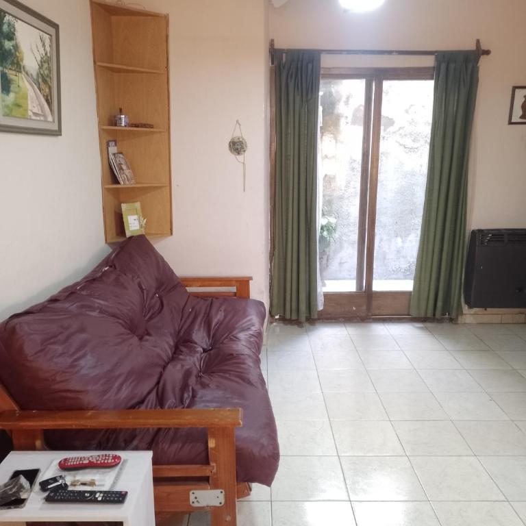 Laura - Two-Bedroom Apartment - 2