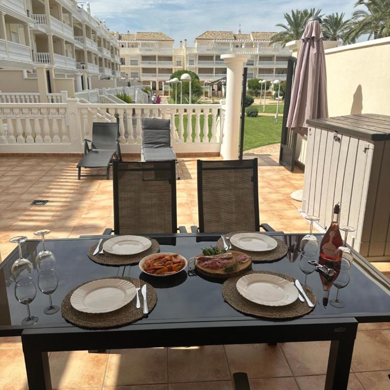 Schöne Unterkunft mit Pool und Terrasse. - Apartamento de 2 dormitorios - 7