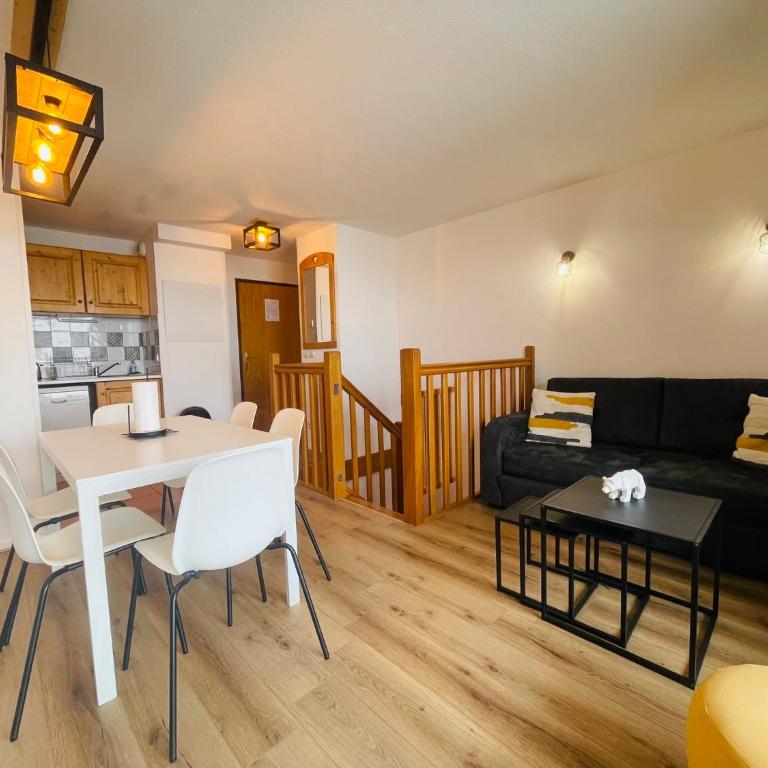 Magnifique T3 duplex 6 pers avec parking privé. - Appartement 2 Chambres - 4