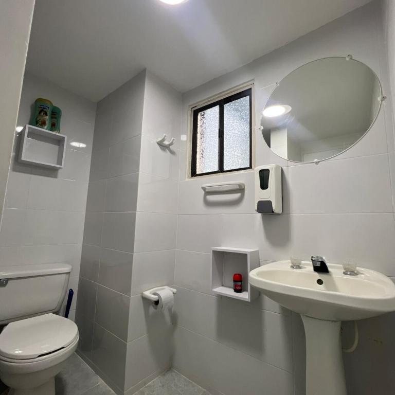 Vista soñada cerca al mar y centro histórico - Two-Bedroom Apartment - 7