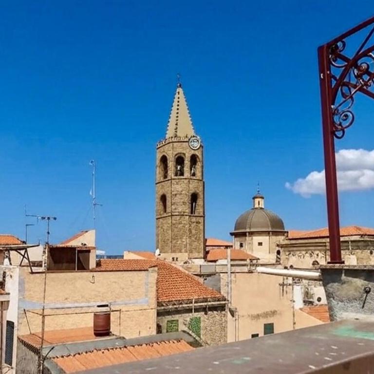 Suite Life - Rooftop Access - Top Location - One-Bedroom Apartment - 27