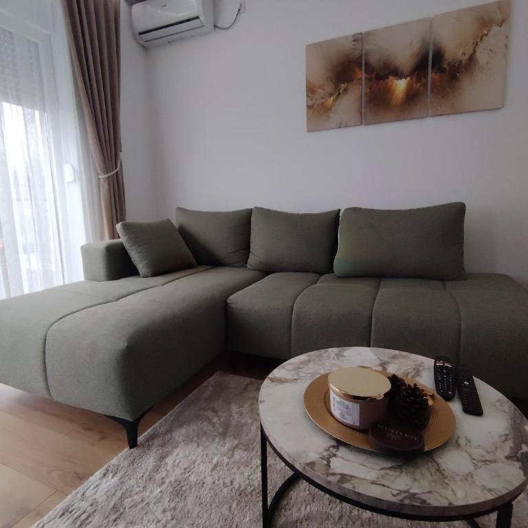 Lux Veritas Near Center FREE PARKING Special April Offer - Apartman sa 1 Spavaćom Sobom - 2