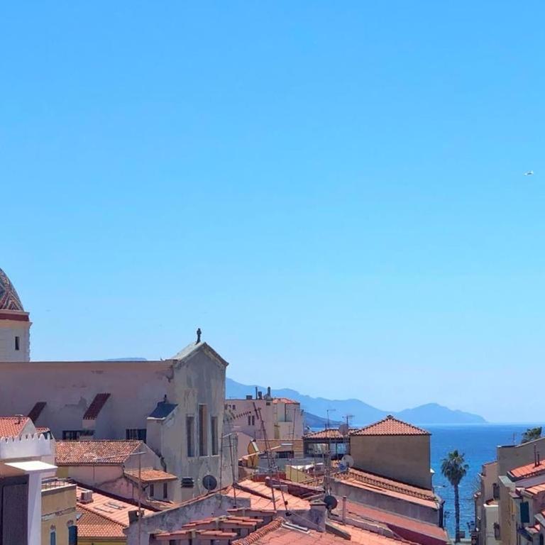 Suite Life - Rooftop Access - Top Location - One-Bedroom Apartment - 29