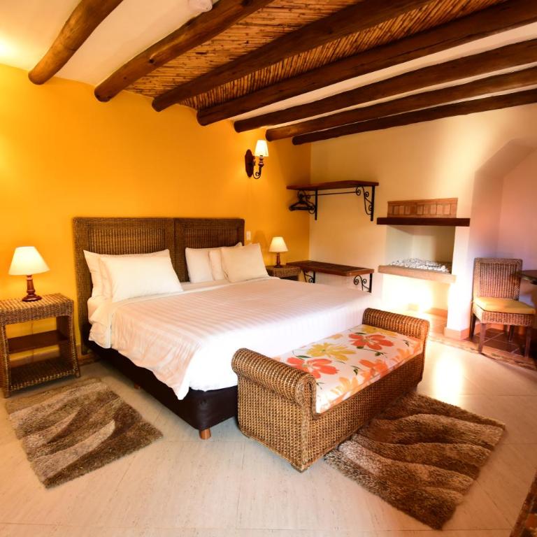 Hotel Campanario de la Villa - Standard Double Room - 1