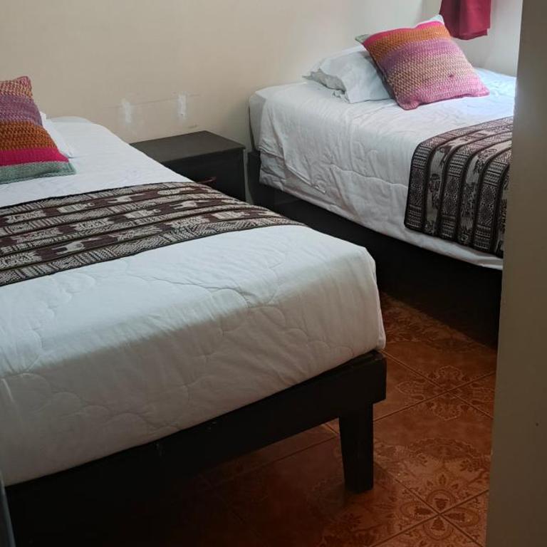 AMARU Palace - Triple Room - 1