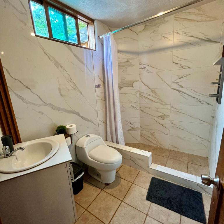 Casa de Emmita - Four-Bedroom House - 39