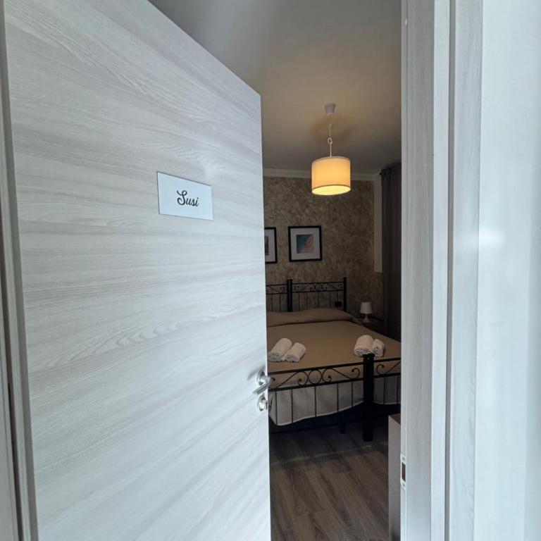 Affittacamere Casa Lucia - Camera Matrimoniale con Bagno Privato - 3