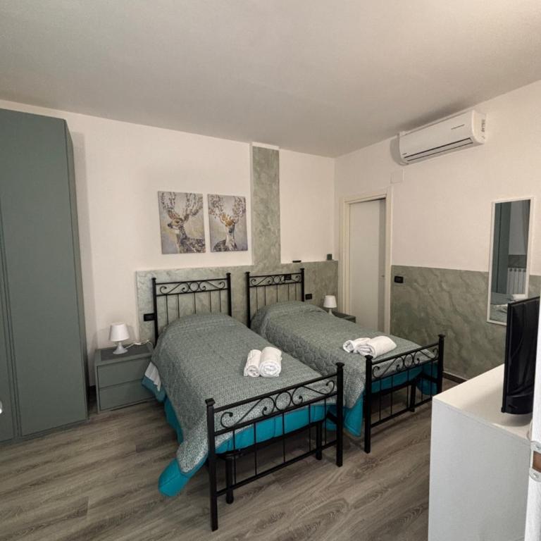 Affittacamere Casa Lucia - Camera Matrimoniale/Doppia con Letti Singoli - 1