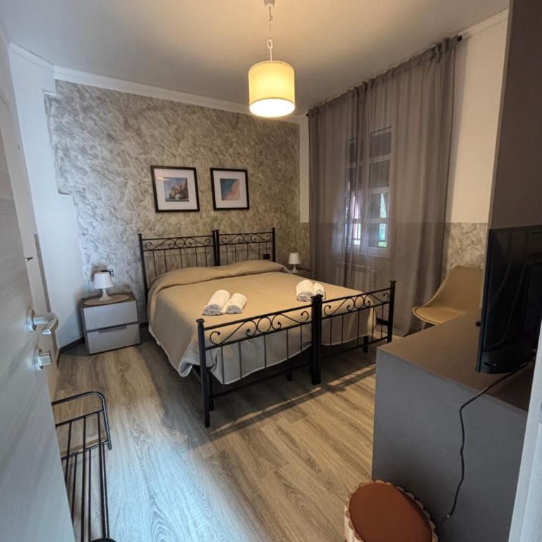 Affittacamere Casa Lucia - Camera Matrimoniale con Bagno Privato - 1