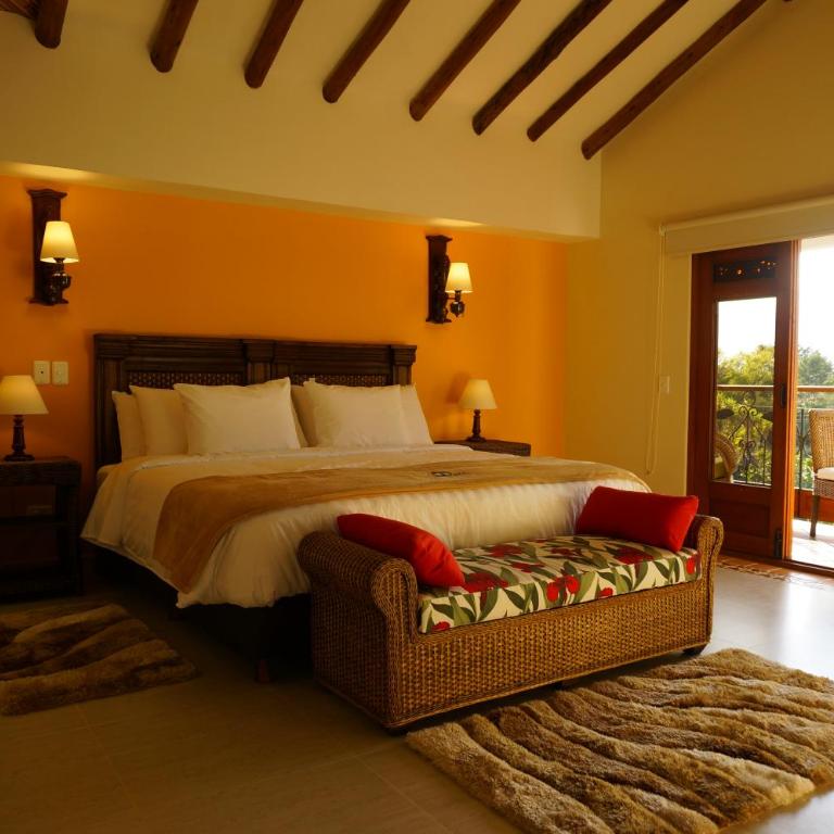 Hotel Campanario de la Villa - Suite with Balcony - 1