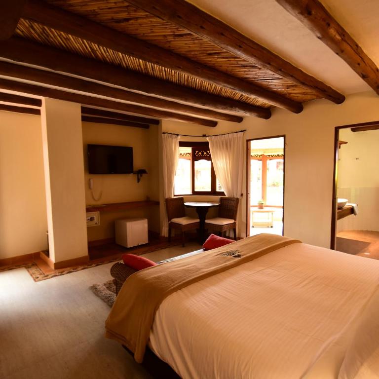 Hotel Campanario de la Villa - Suite with Balcony - 7