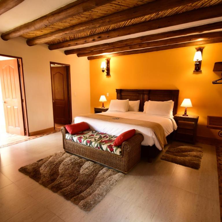 Hotel Campanario de la Villa - Suite with Balcony - 5