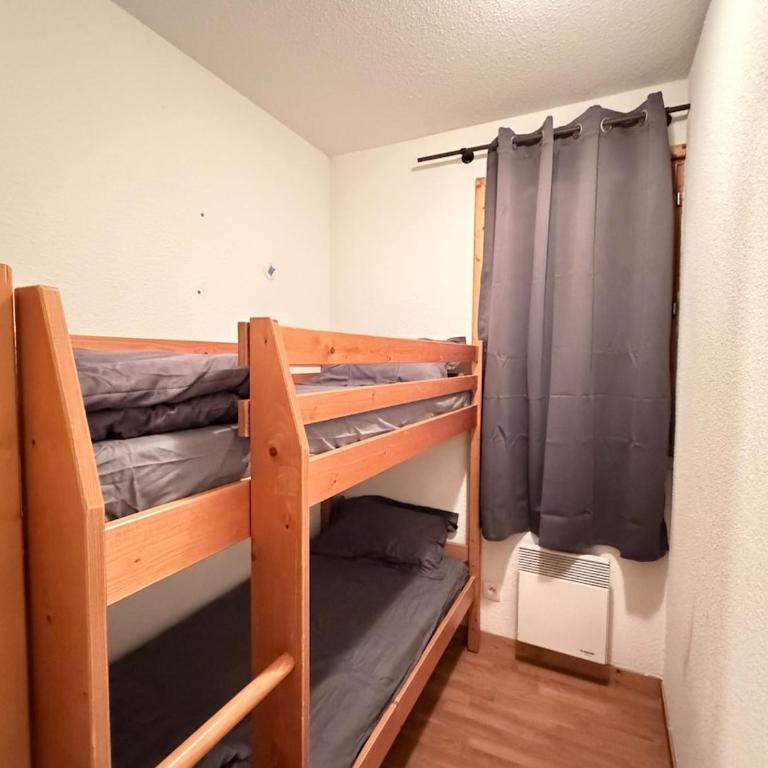 3-bedroom 4 people Ski Spa Pool Hammam Sauna Jacuzzi - Appartement 2 Chambres - 11
