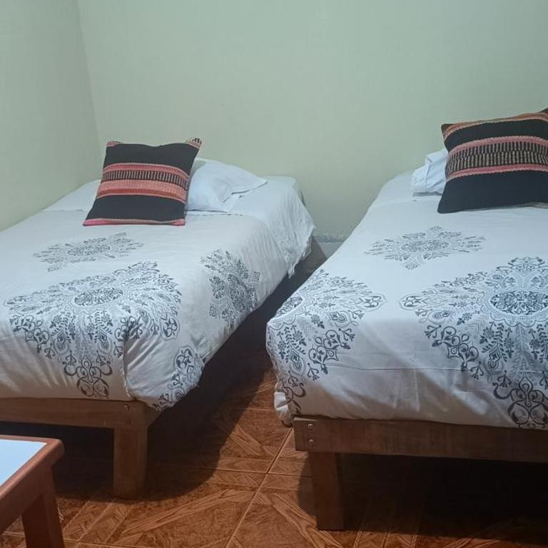 AMARU Palace - Twin Room - 9