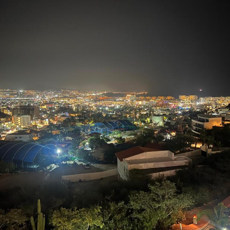 Casa del Vistas Pedregal - Apartamento de 2 dormitorios con vistas a la ciudad - 21