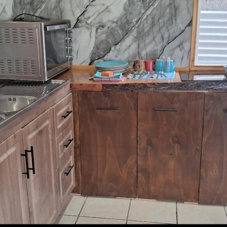 Casa calita - Three-Bedroom House - 7