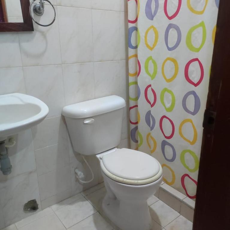 Caribe Sunshine Gold Hostel Habitaciones - Habitación Doble con baño privado - 1 o 2 camas - 7