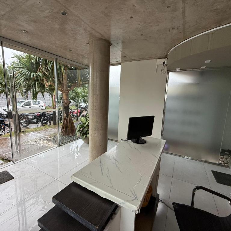 Monoambiente moderno en la mejor zona de la ciudad - One-Bedroom Apartment - 7