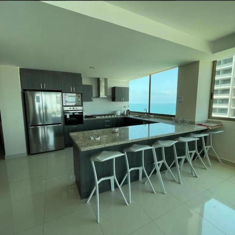 Departamento De Lujo - Three-Bedroom Apartment - 7