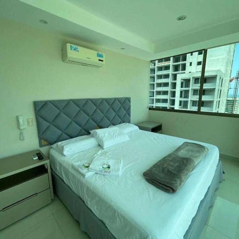 Departamento De Lujo - Three-Bedroom Apartment - 8