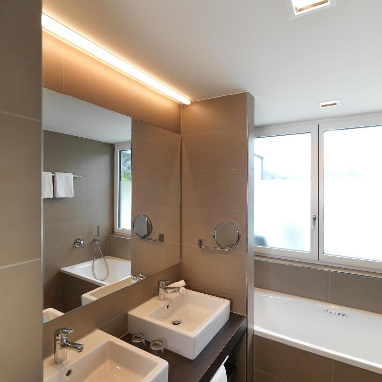 Hotel Artos Interlaken - Premium Roof Double Room with Balcony - 7