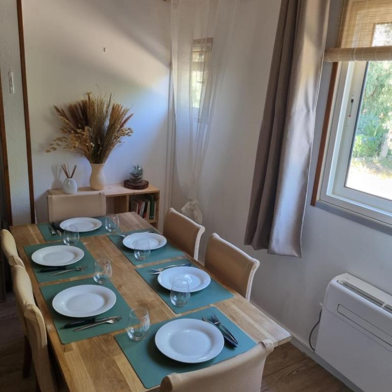 T2 Calvi entierement équipé à 150m de la plage. - Appartement 2 Chambres - 13