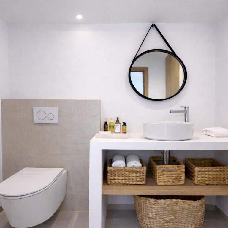 Au cœur d un port by Port Azur Rental - Three-Bedroom Apartment - 7