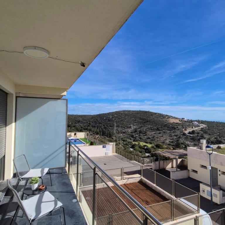 Adosado familiar 160 m, 2 piscinas, barbacoa, vistas al mar y montaña, 7 personas, wifi, mascotas, cuna - Stadthaus mit 2 Schlafzimmern - 100