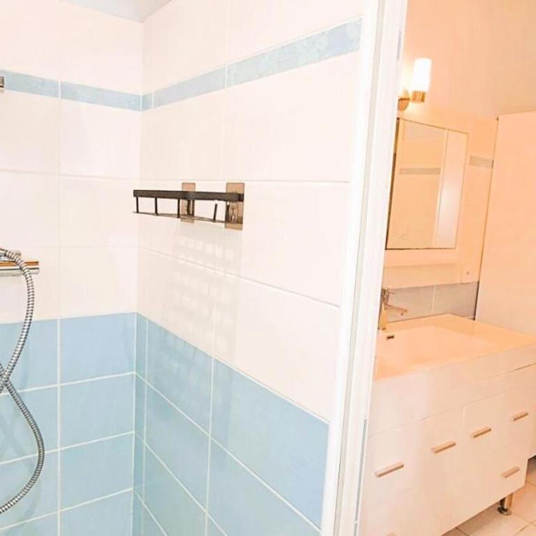 Villa Cormoran - maison principale & deux dépendances au bord de l'Océan Atlantique - Villa 7 pièces 14 personnes - (Maison principale + 2 dépendances) MAE-0893 - Maison de Vacances - 10