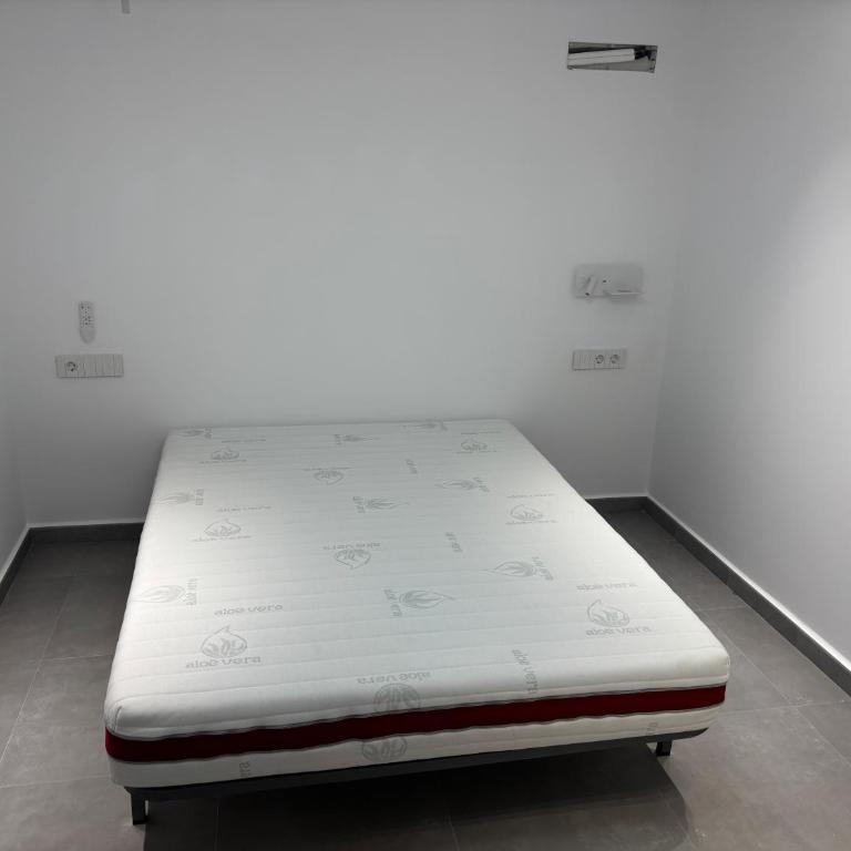 Llano Urban Park - Three-Bedroom Apartment - 1